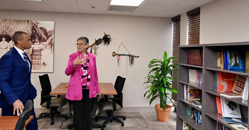 NLC Executive Director Georgette Smith gives Secretary Turner a tour of the center including the library, classrooms, and the Hoporenkv Native American Podcast studio